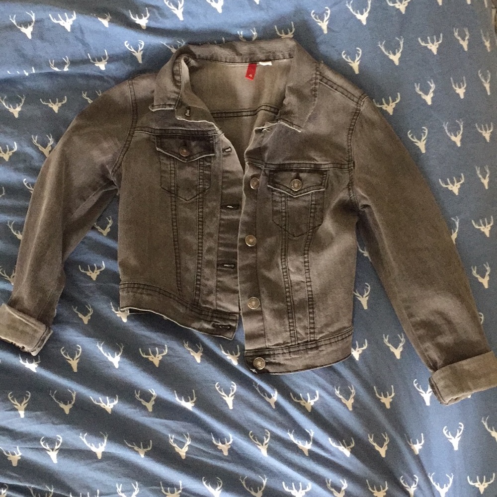 H&M cropped denim jacket